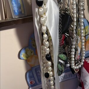 Elegant Black and White Beaded Necklace